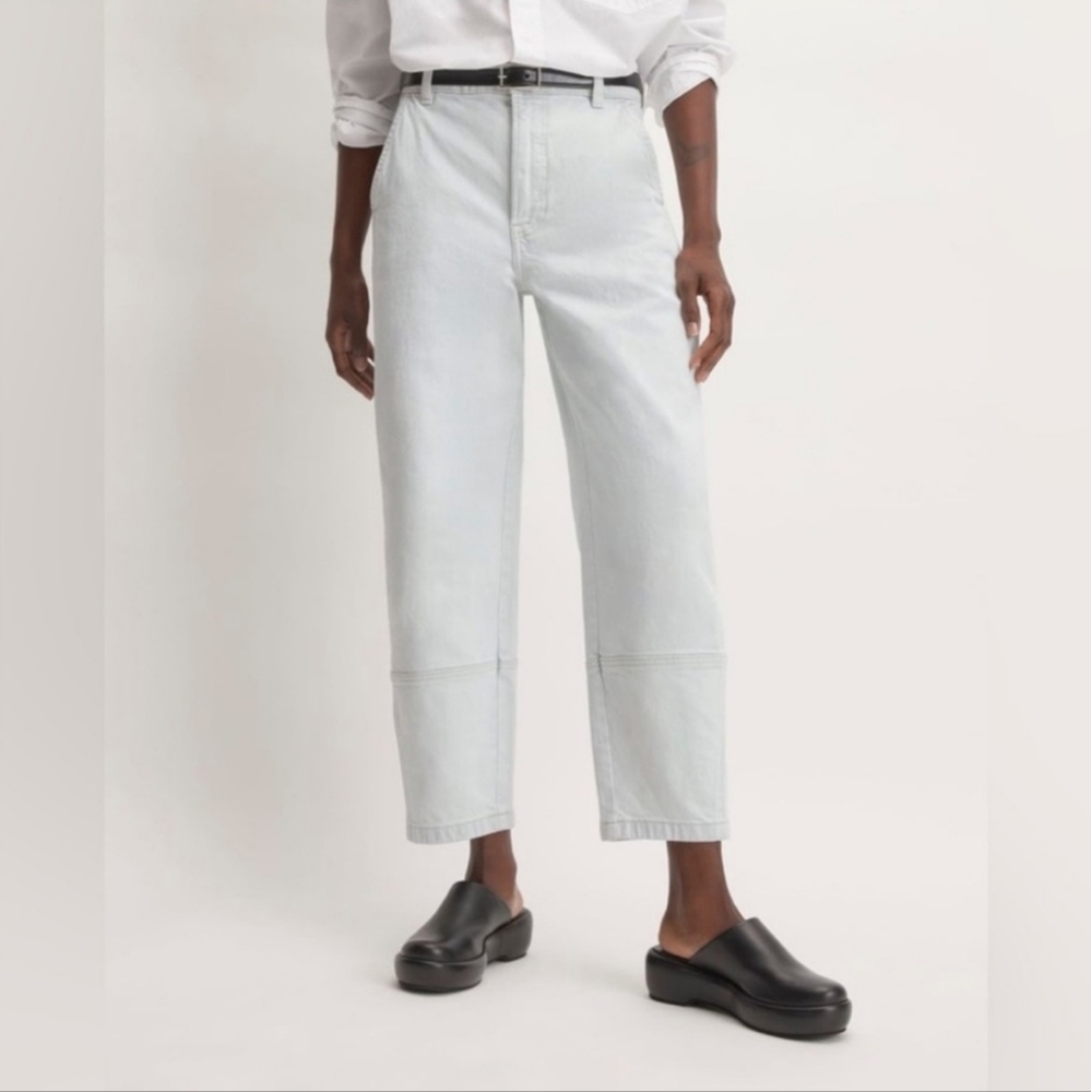EUC Everlane Utility‎ Barrel Jean Light Wash size 24
